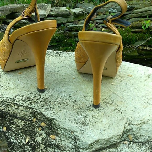 Cole Haan nike air ladies - Picture 3 of 6